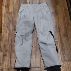 Columbia Men's Light Gray Cargo Pants
